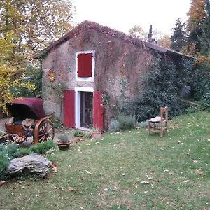Летний дом Centro Trekking A Cavallo Monte Brugiana