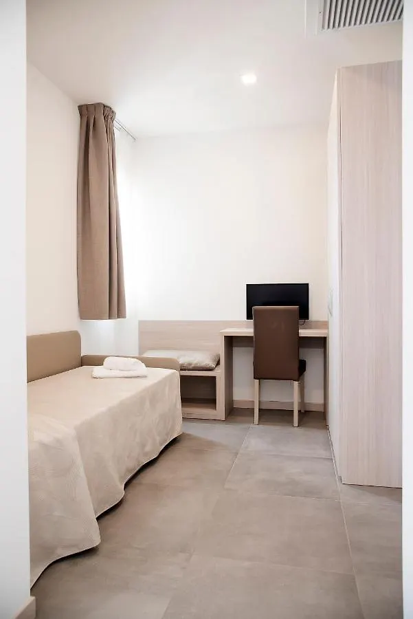 לידו די ג'סולו Hotel Solemare